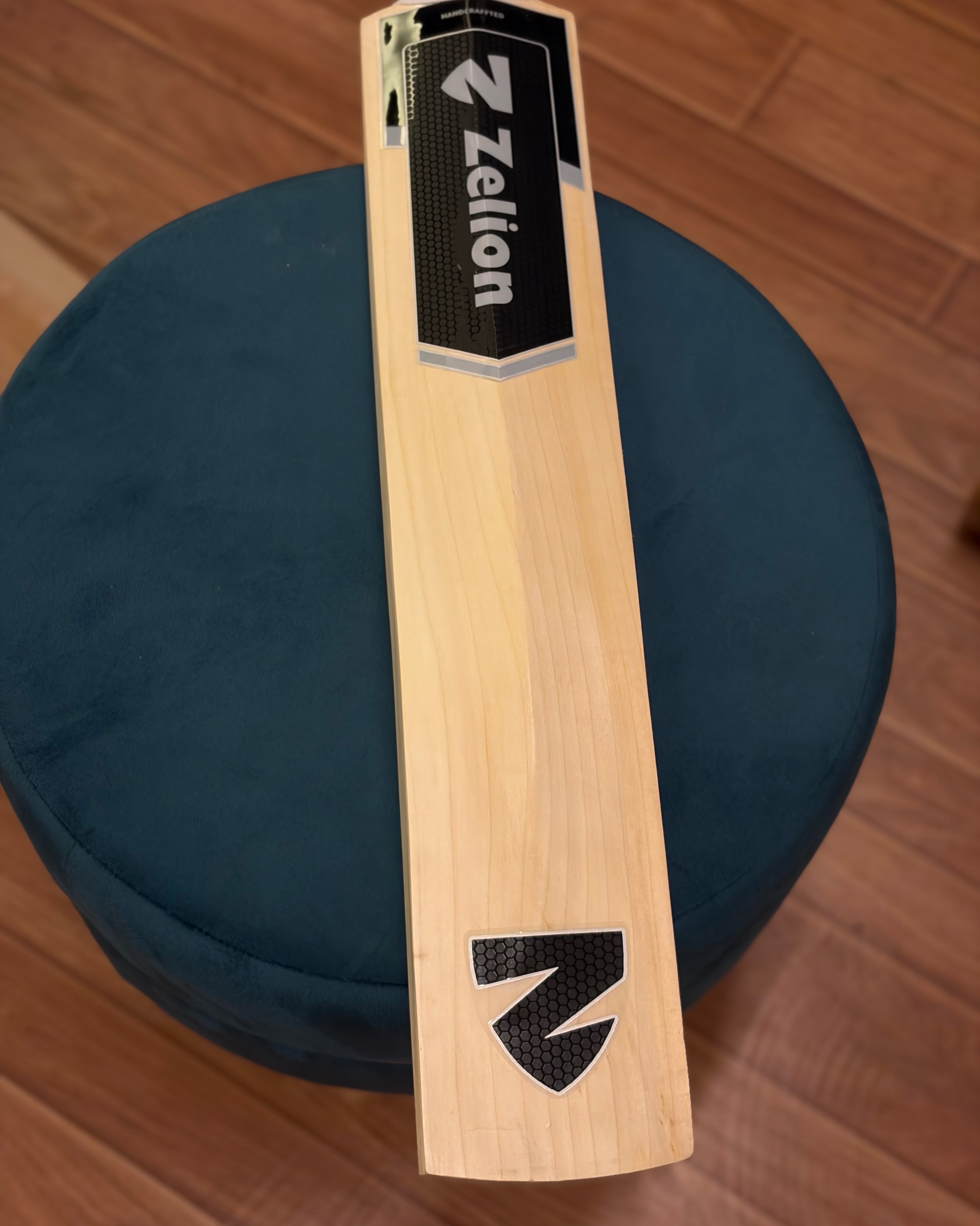 Legends - International Player Grade Willow Cricket Bat 2