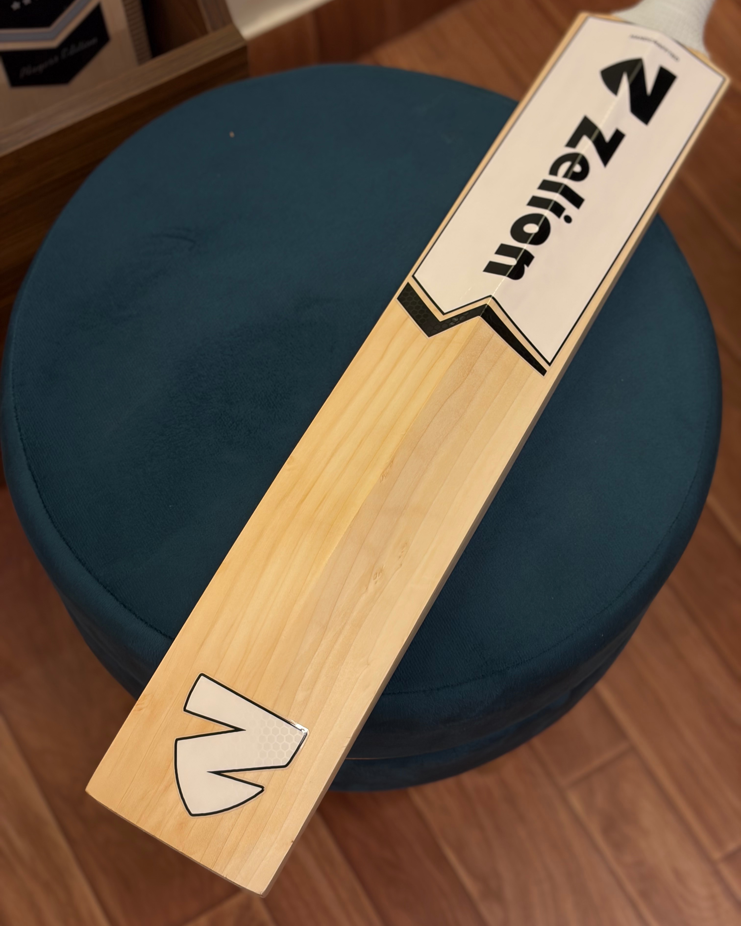 Limited - Grade 1+ English Willow Cricket Bat 2